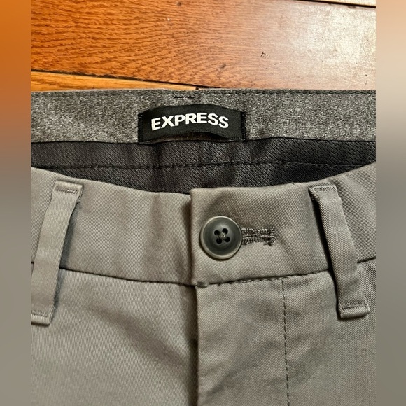 Express Skinny Chinos pants size W29/L32. Gray color. excellent used condition. - Picture 3 of 10